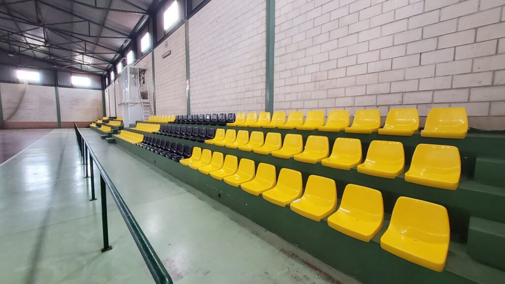 Gradas Polideportivo 1