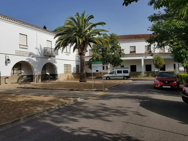 Residencia Universitaria «Diego Muñoz Torrero»